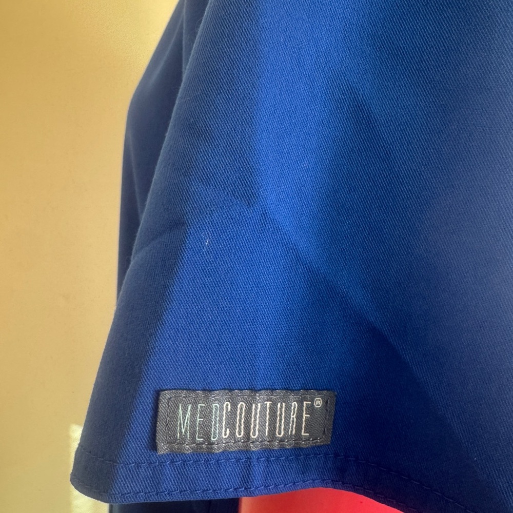 MedCouture Touch Royal Blue Scrub Top XL | V-Neck Medical Uniform - Picture 7 of 8